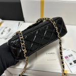 CHANEL 23C Hobo Chain Shoulder Bag-Waxed leather