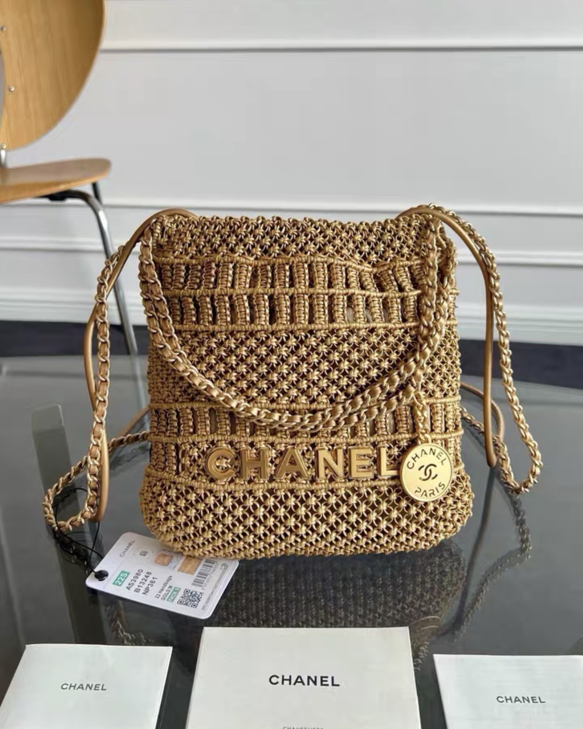 CHANEL 22 Mini Handbag Metallic Calfskin Macrame & Gold-Tone Metal Gold