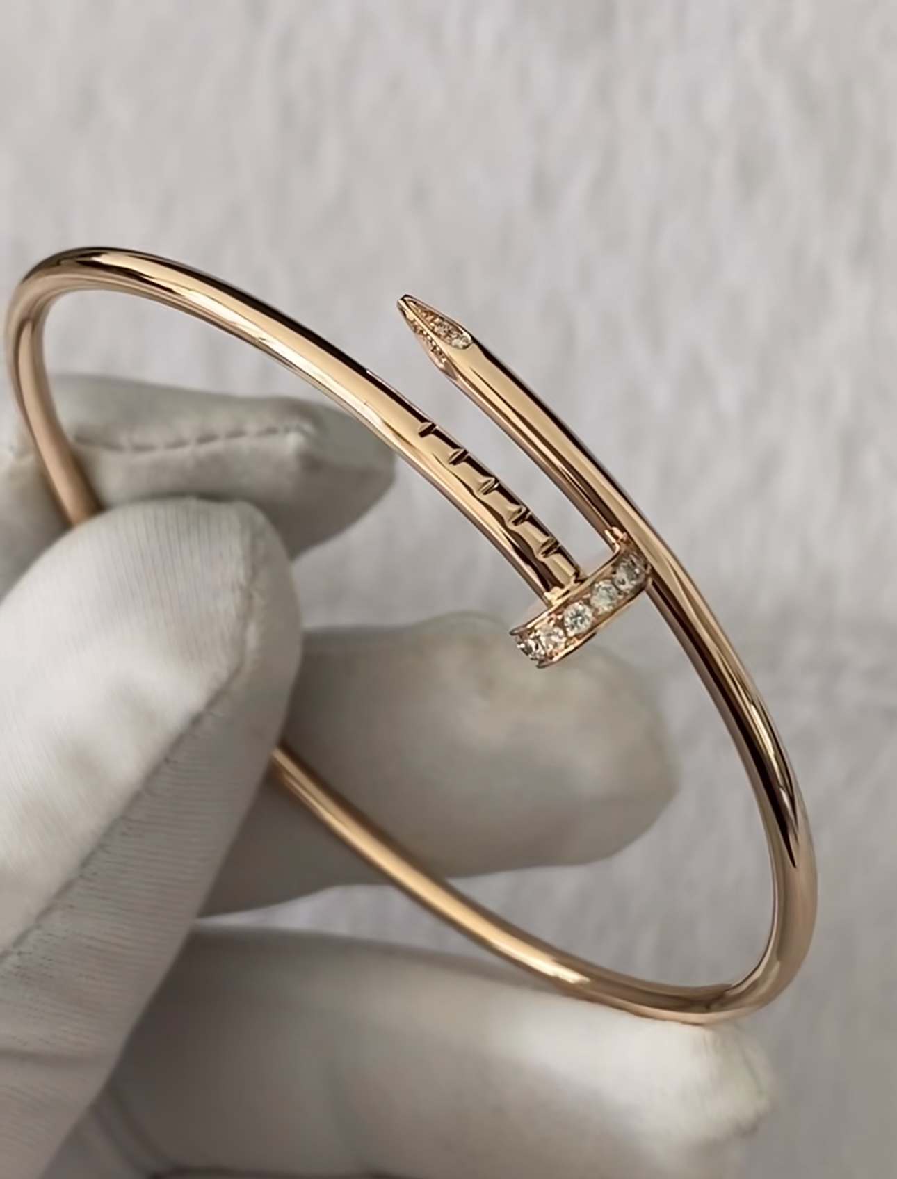 CATIER Juste un Clou Bracelet