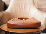 GUCCI Jackie 1961 Leather Shoulder Bag