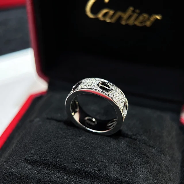 CARTIER Love diamond-paved ceramic White gold