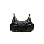 CHANEL 25C Flap Bag with Brand Logo Closure