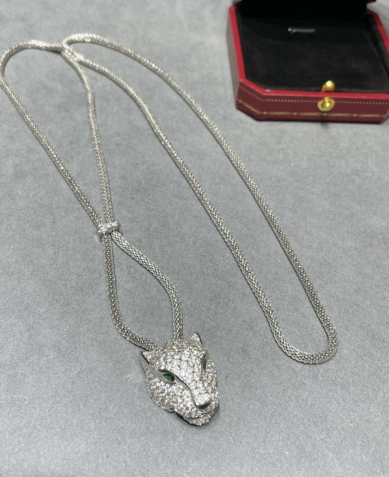 CARTIER Panthère de Cartier Collier