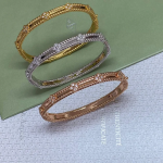 VCA Perlee sweet clovers bracelet 6motifs