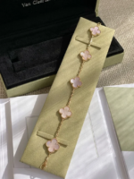 VCA Vintage Alhambra pendant-Pink mother-of-pearl