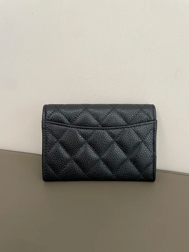 CHANEL Classic Small Flap Wallet