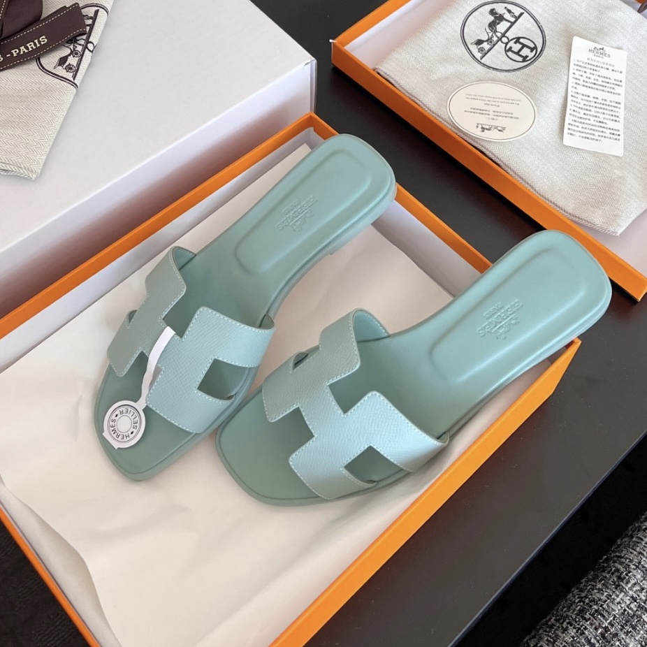 Hermès Oran Sandal Epsom Calfskin - Solid Color Collection