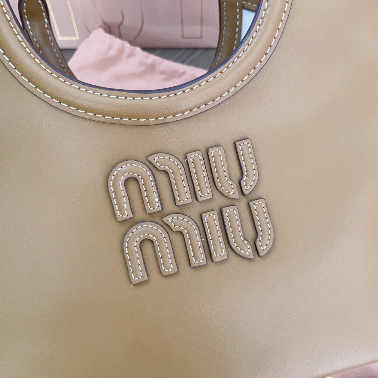 MIUMIU IVY leather bag-23cm