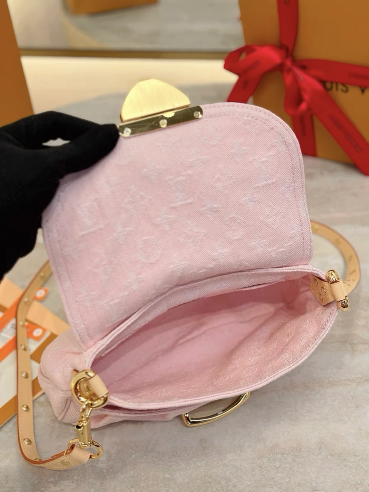 LV Denim Washed Pink Colletion