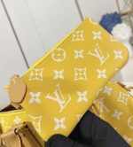 LV Speedy P9 Bandouliere 30