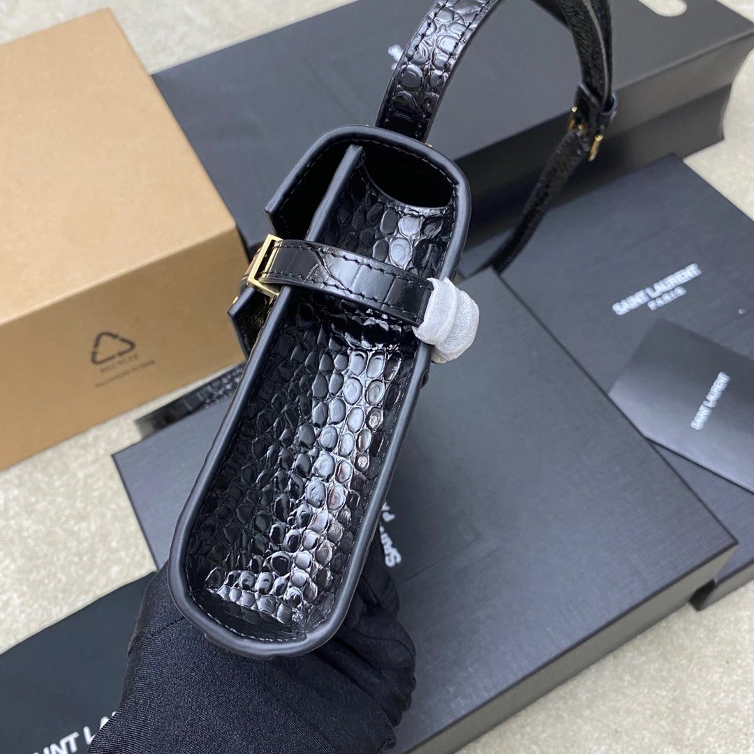 YSL manhattan
