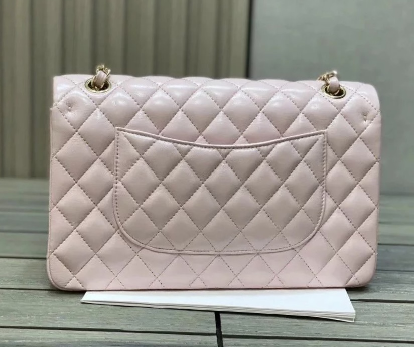 CHANEL Classique Flap Medium Lambskin