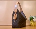 LV Slouchy