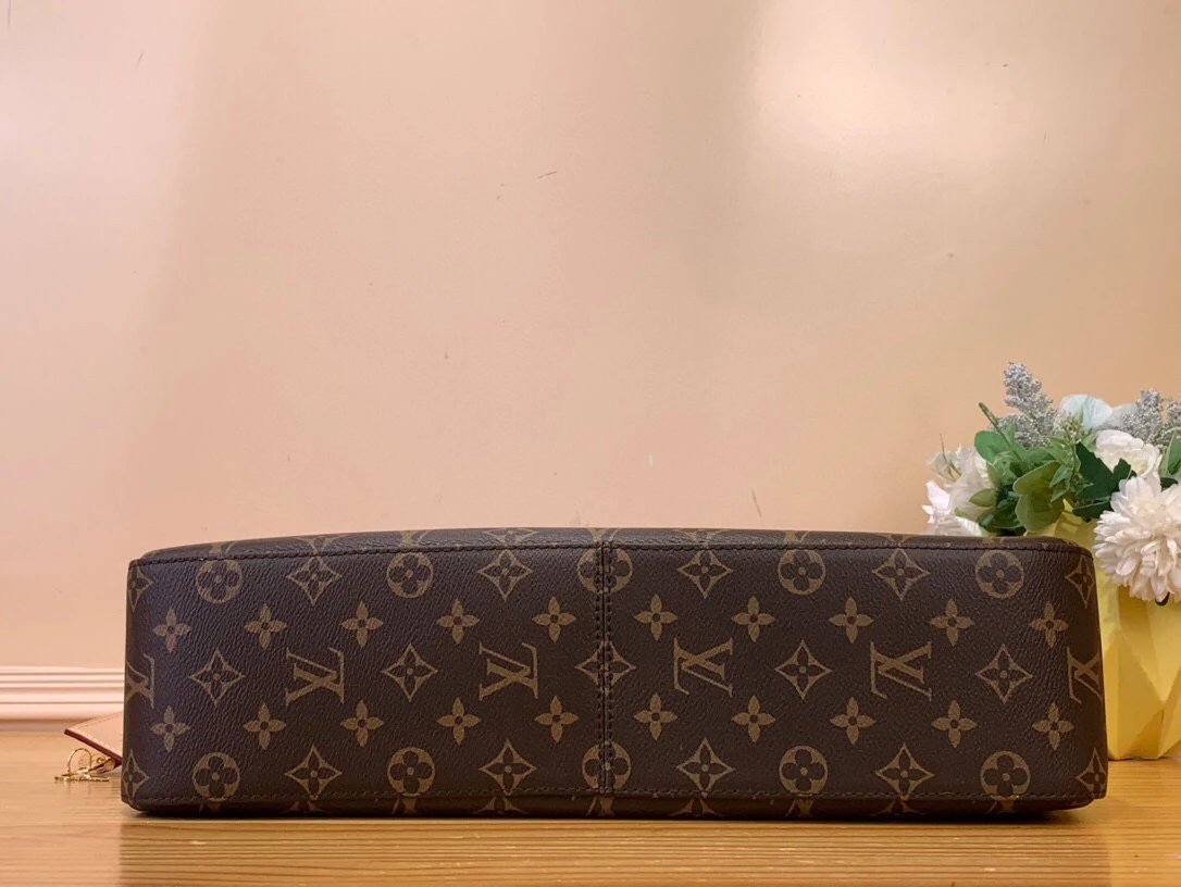 LV Slouchy