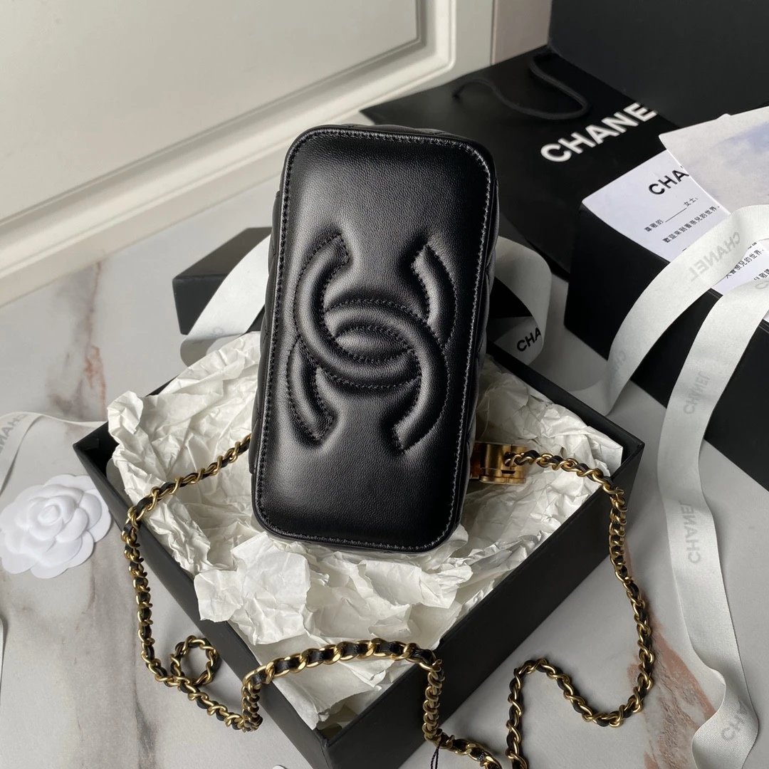 CHANEL 24A Cloisonné CC Adjustable Lock Box Bag