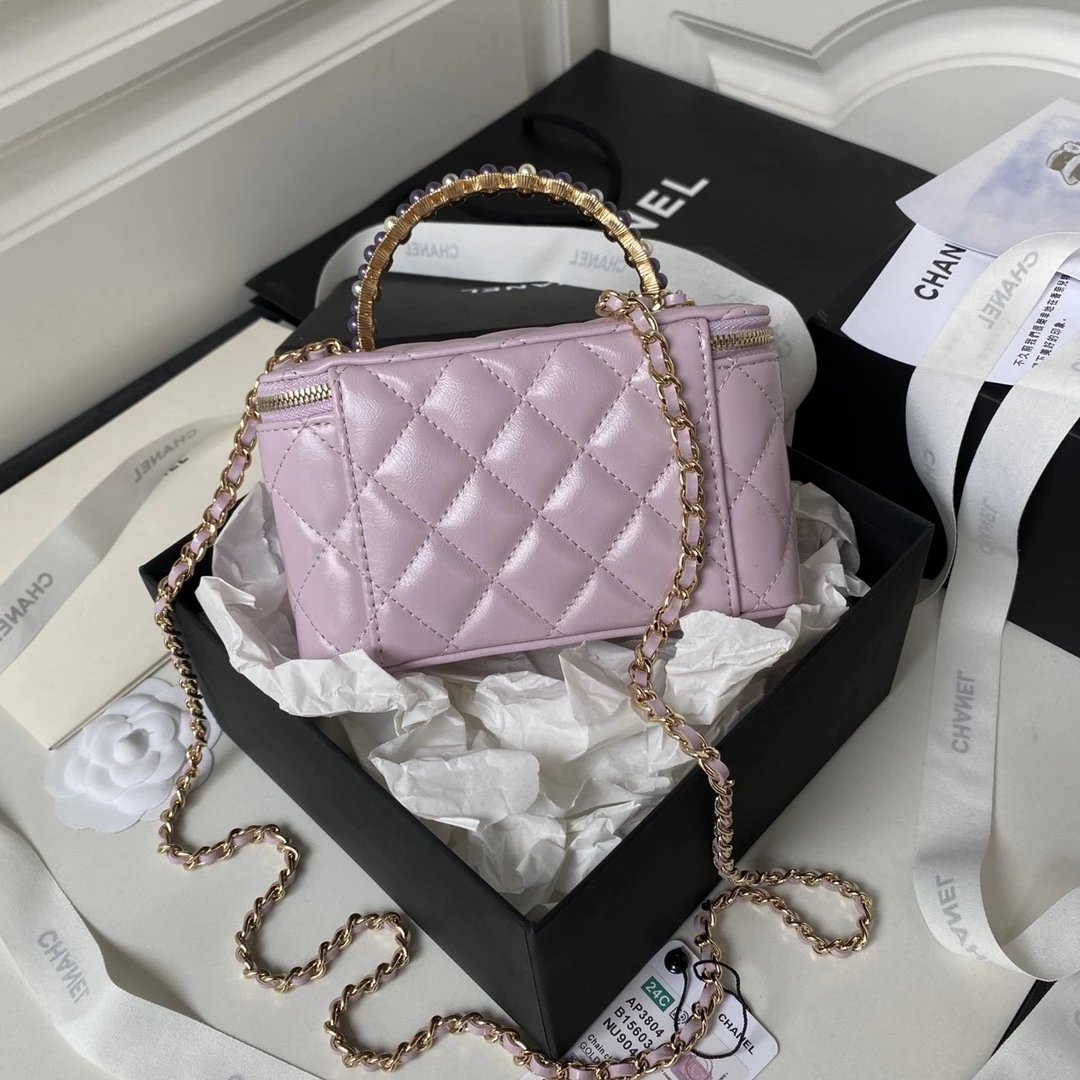 CHANEL Pearl-Embellished Box Bag
