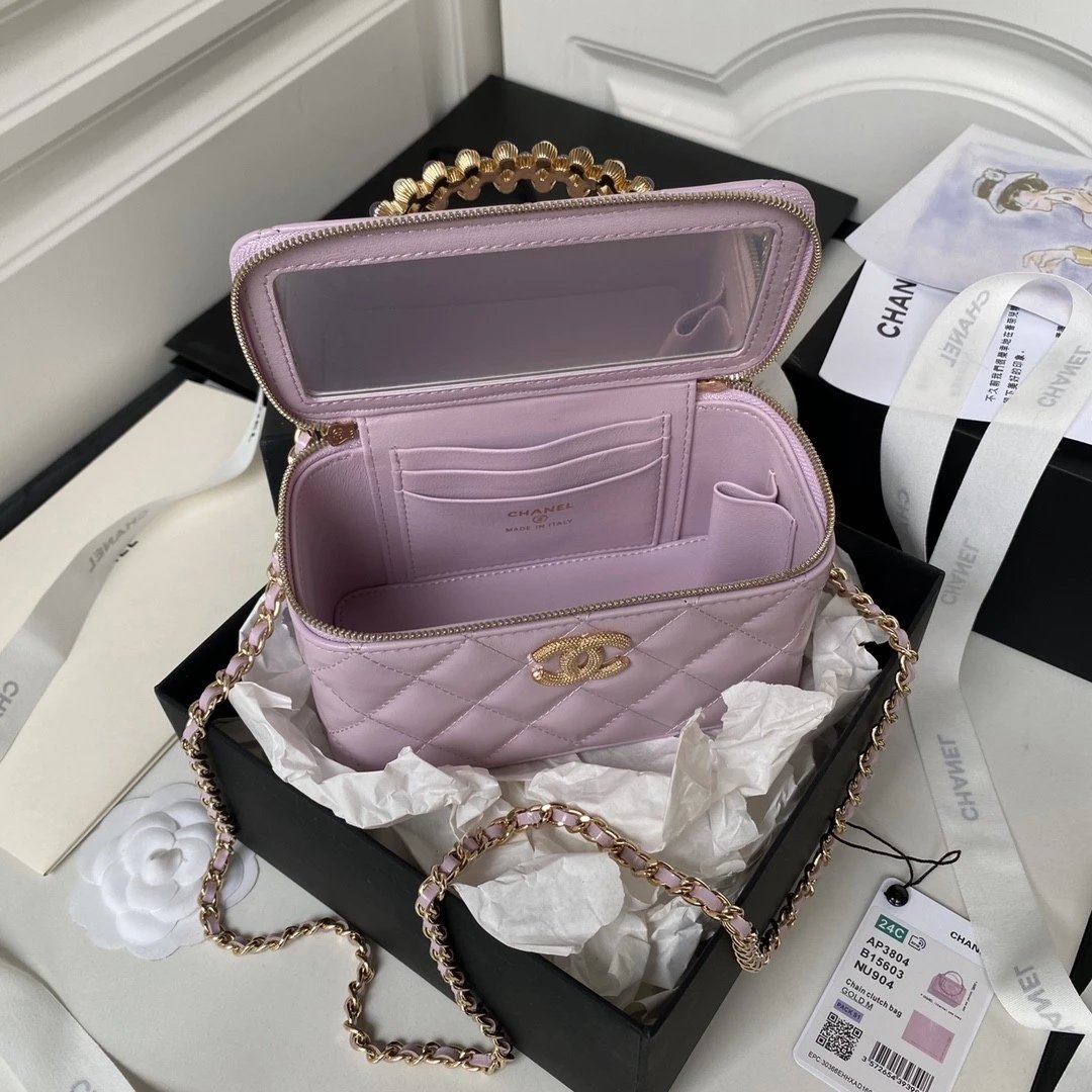 CHANEL Pearl-Embellished Box Bag