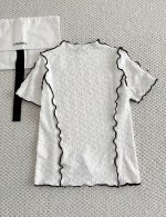 CHANEL 25P Short sleeves with a stand collar and lace detailing