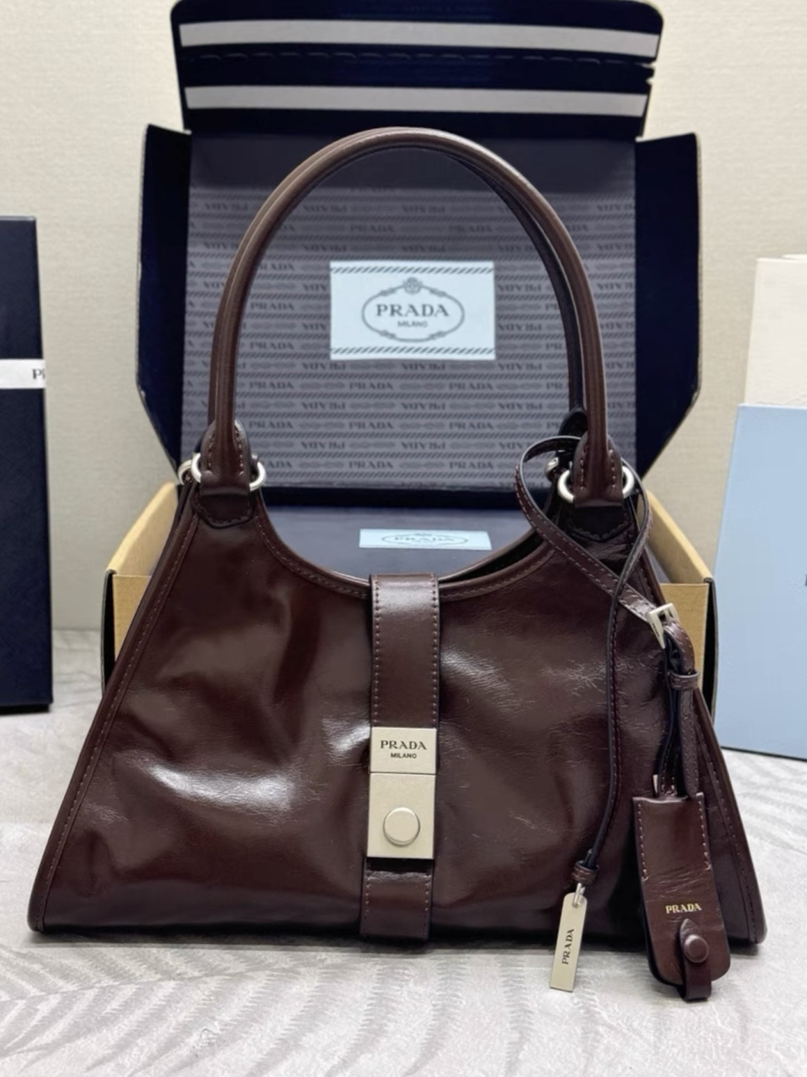 PRADA Medium leather tote bag