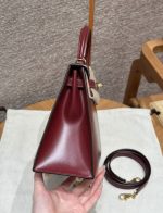 HERMES Kelly Box leather
