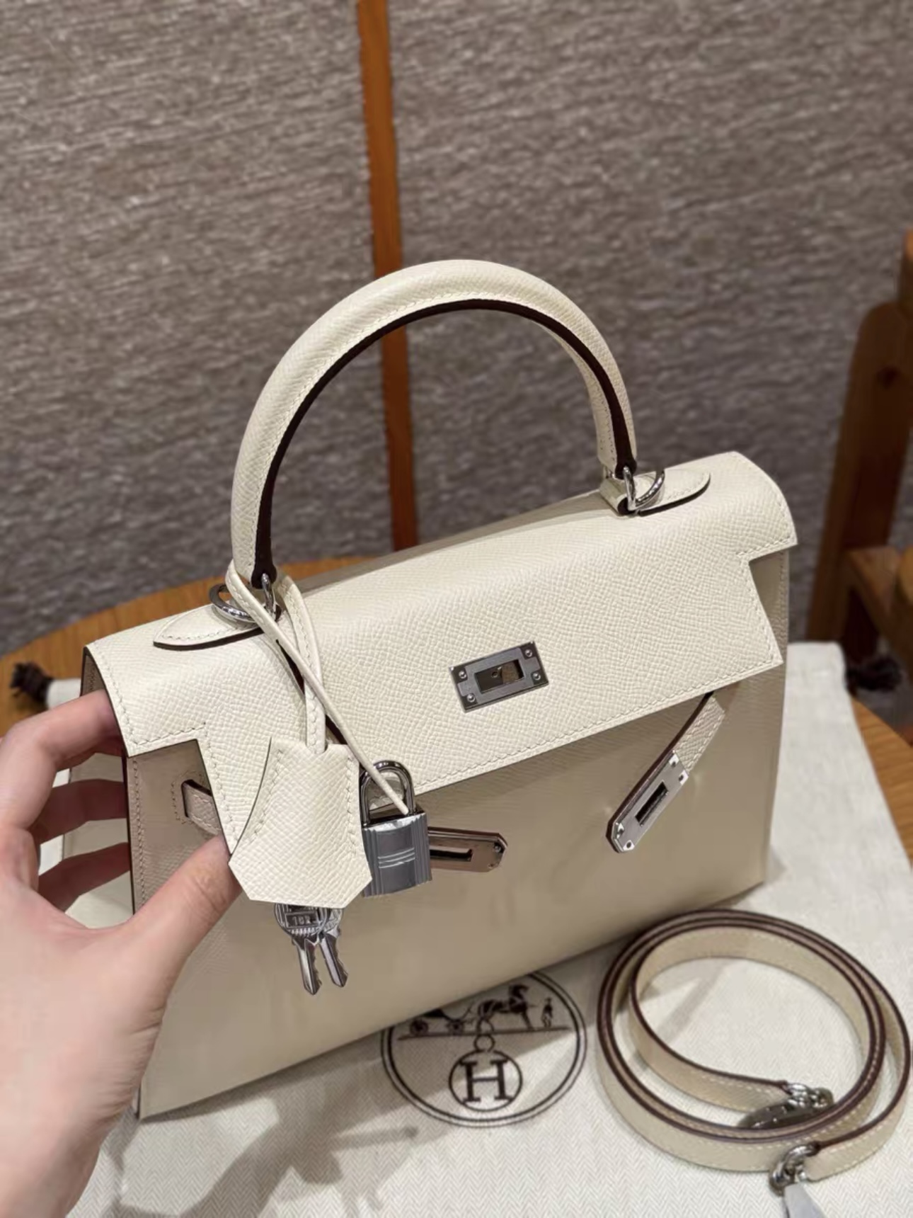 HERMES Kelly 25 Epsom Leather