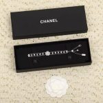 Chanel Bouton de Camélia
