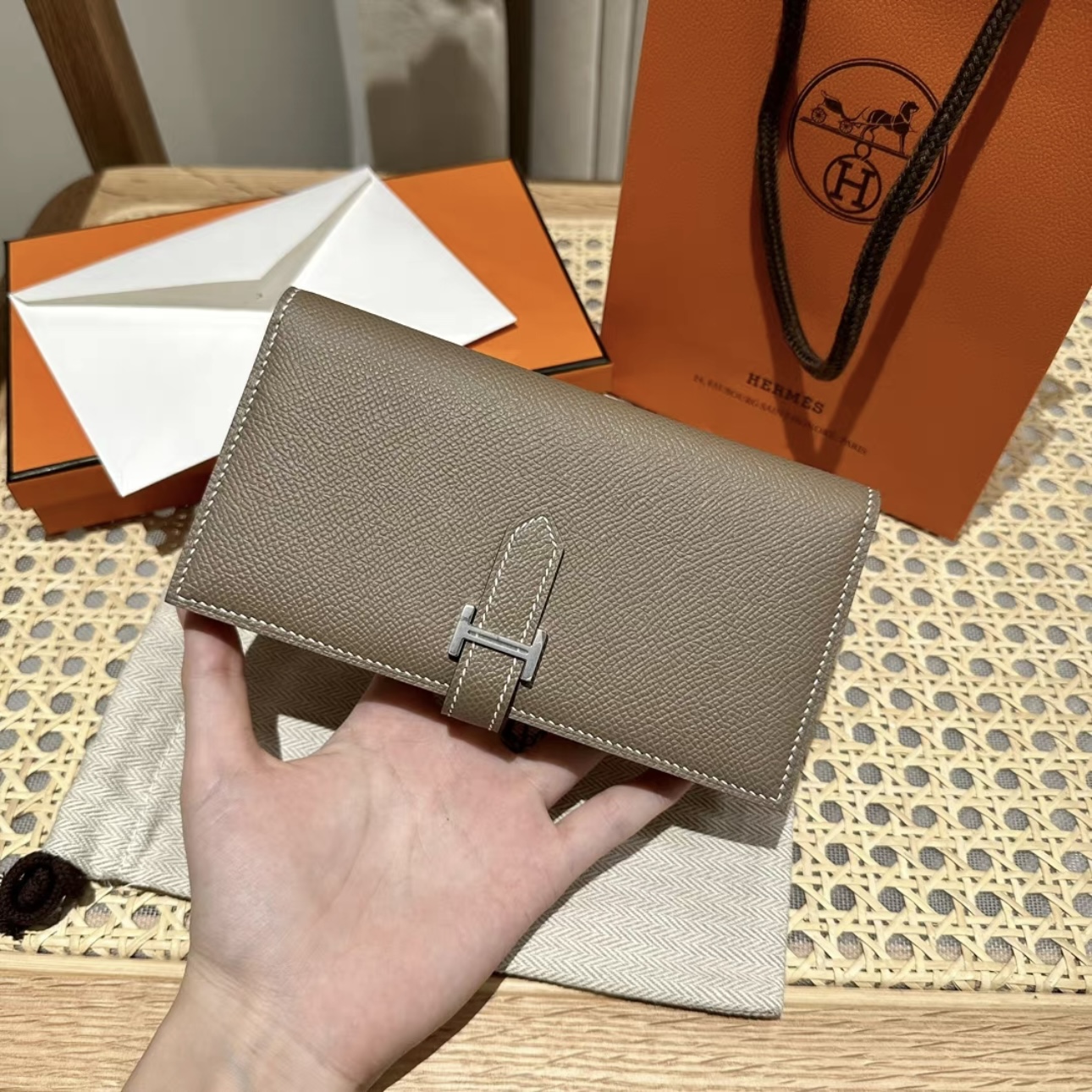 HERMES Bearn wallet