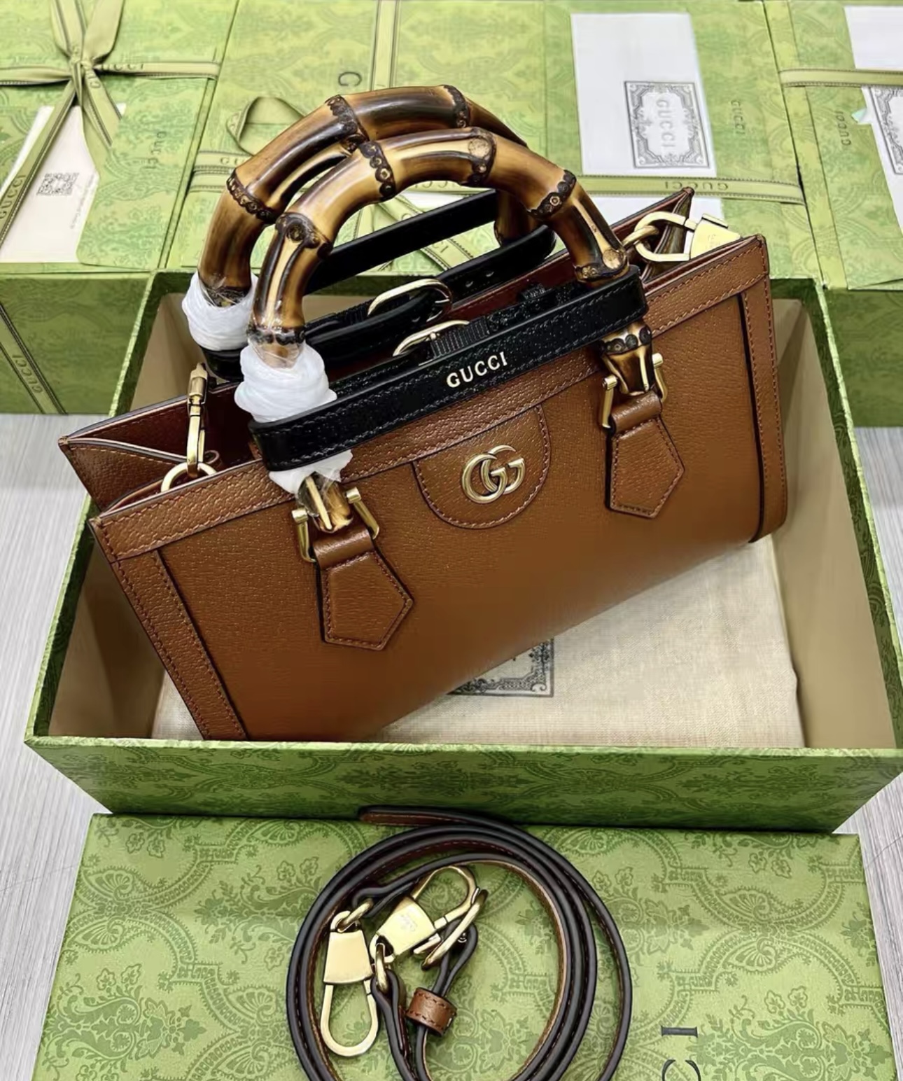 Gucci Diana Leather Shoulder Bag