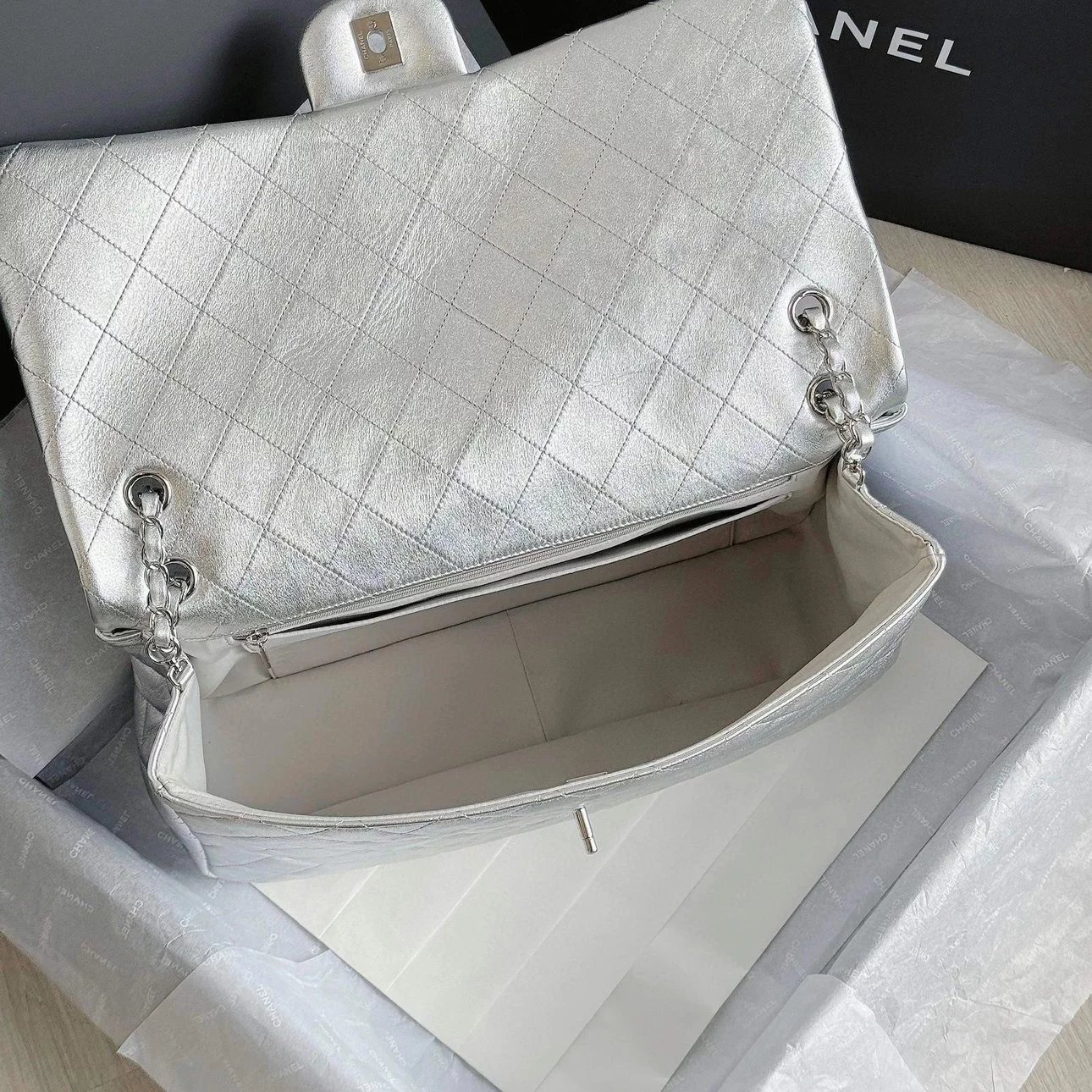 CHANEL CF MAXI Caviar Leather