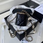 CHANEL Small Quilted Lambskin Heart Charm Box Bag