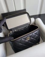 CHANEL Glossy Lambskin Vanity bag