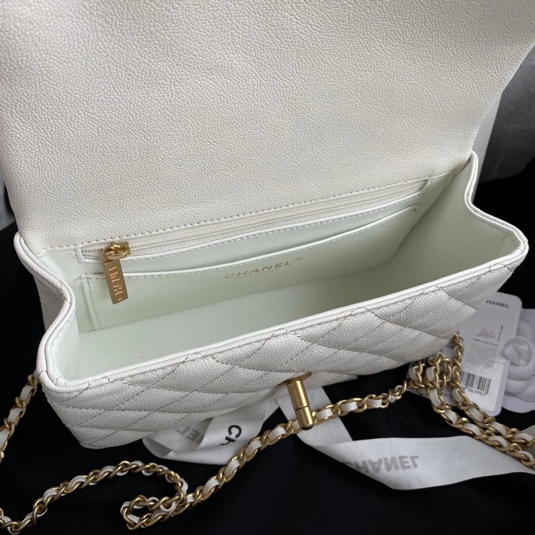 CHANEL Classic Flap Bag in quilted caviar calfskin