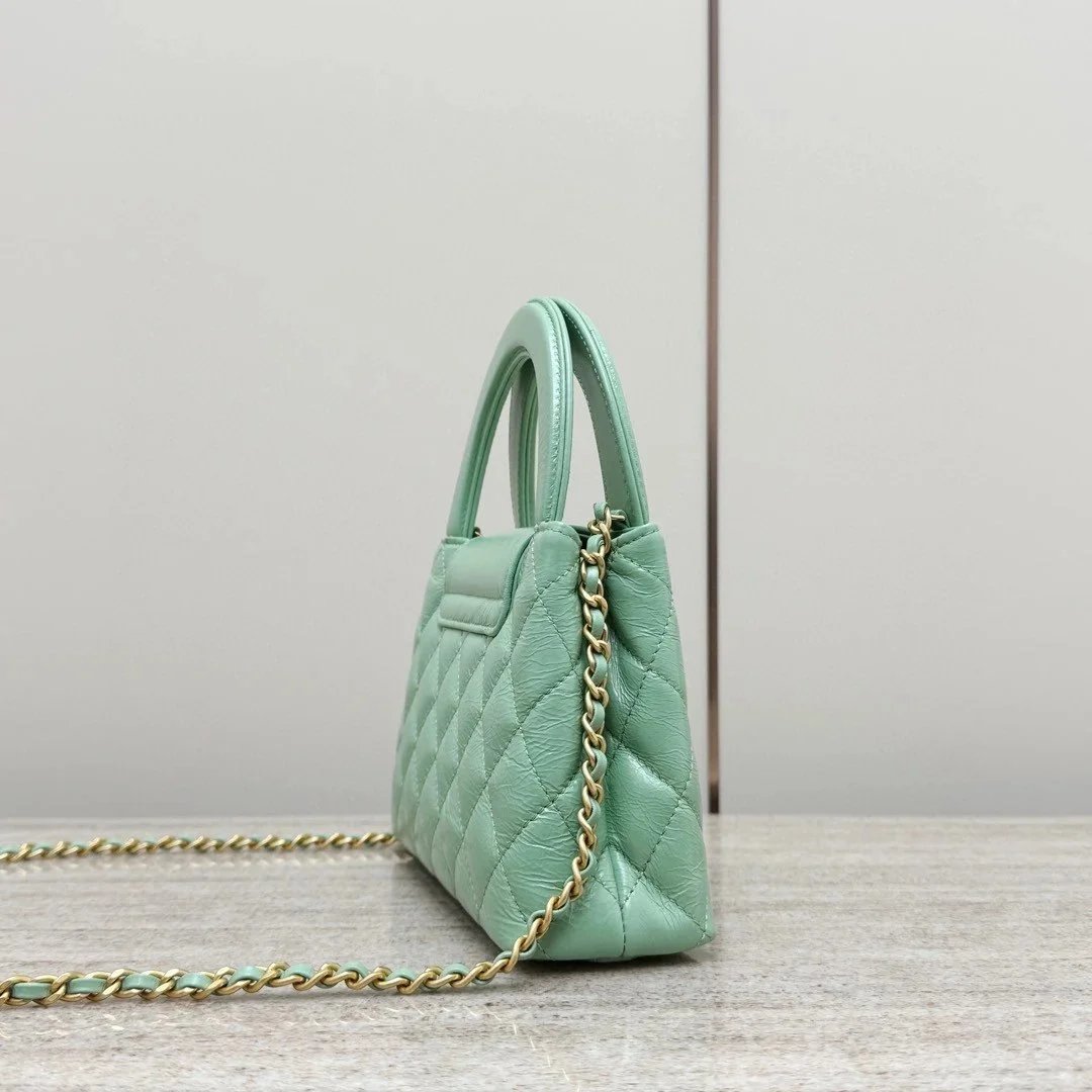 CHANEL 25C Kelly- New Color