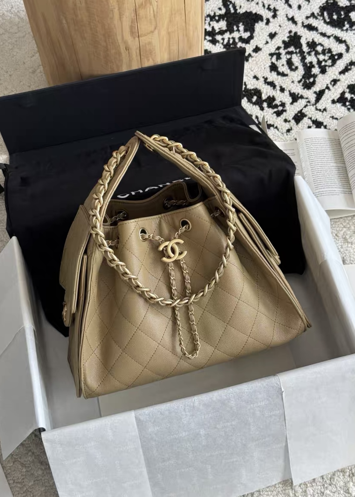 CHANEL 25A Hobo Bag Caviar leather-Color series