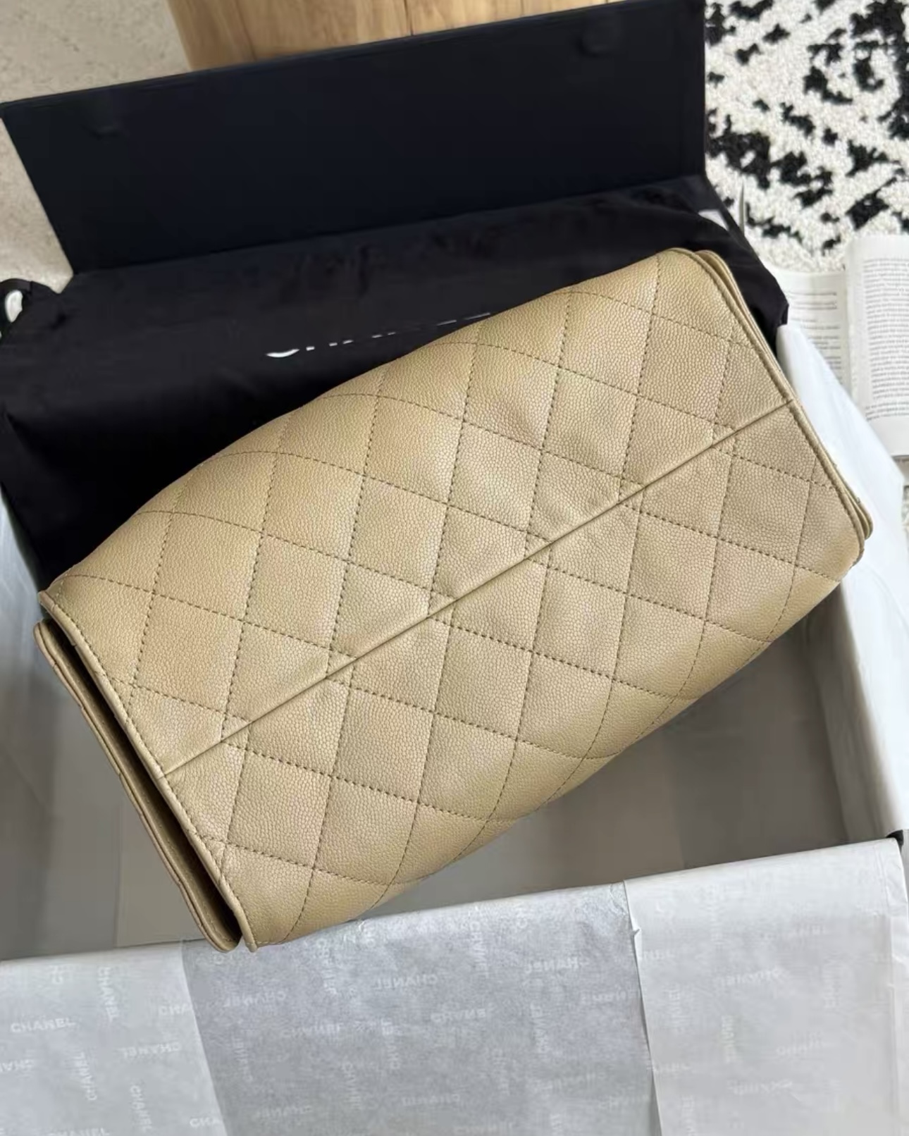 CHANEL 25A Hobo Bag Caviar leather-Color series
