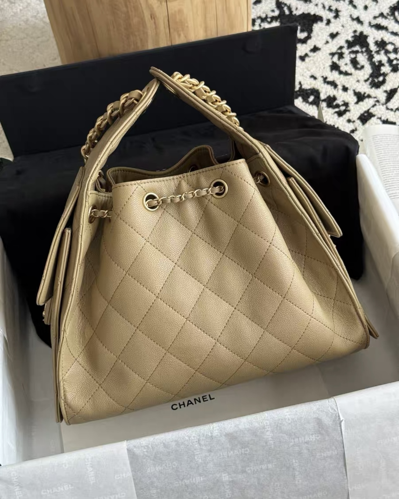 CHANEL 25A Hobo Bag Caviar leather-Color series