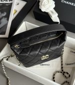 CHANEL 25A Quilted Caviar Leather Double C Logo Pierced Chain Hobo Bag