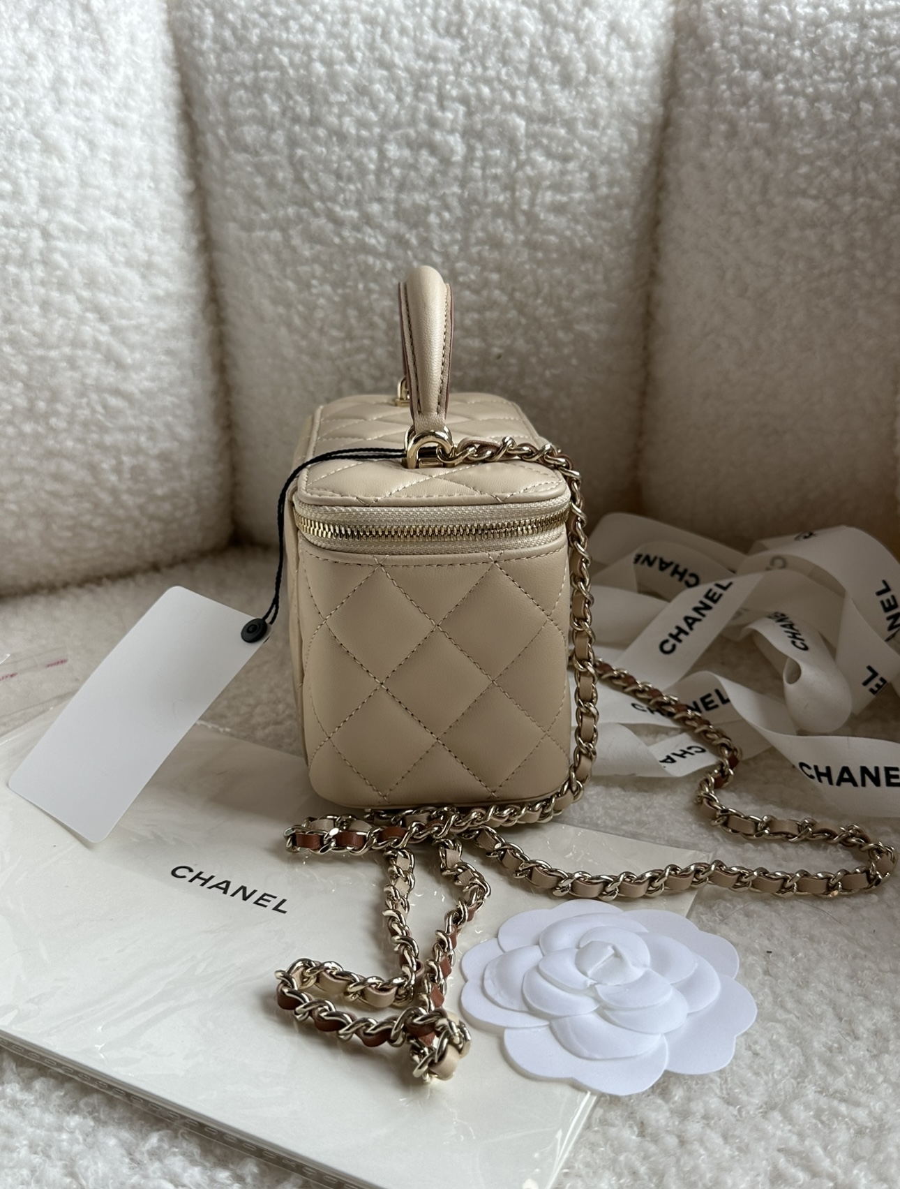 CHANEL Lambskin Quilted Small Top Handle Vanity Case With Chain Ecru Dark Beige