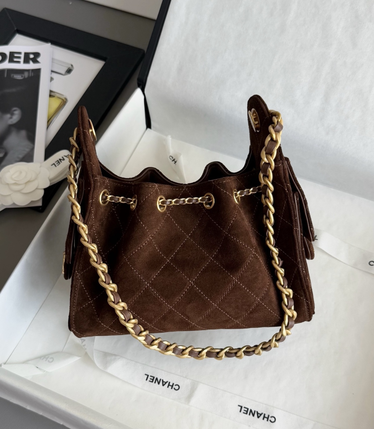CHANEL 25 Hobo Bag Suede