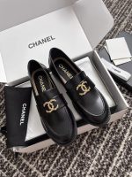 CHANEL 24S Cowhide Leather Versatile Loafers Black