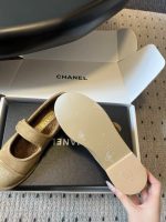 CHANEL 25B Suede Calfskin Round-Toe Buckle Flat Mary Janes