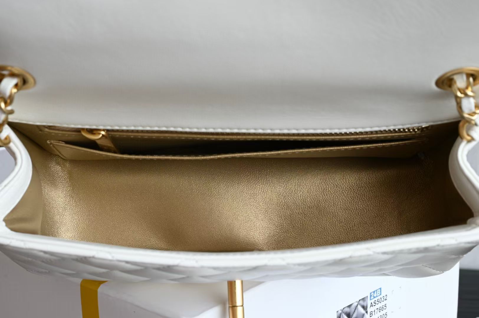 CHANEL Chain Mini Flap Bag Double C Adjustment Buckle