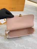 LV Pochette Camille