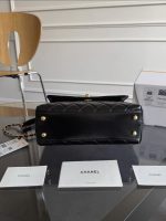 CHANEL Coco Handle Shiny Calfskin Black-23cm