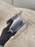 CHANEL Kelly Handle bag