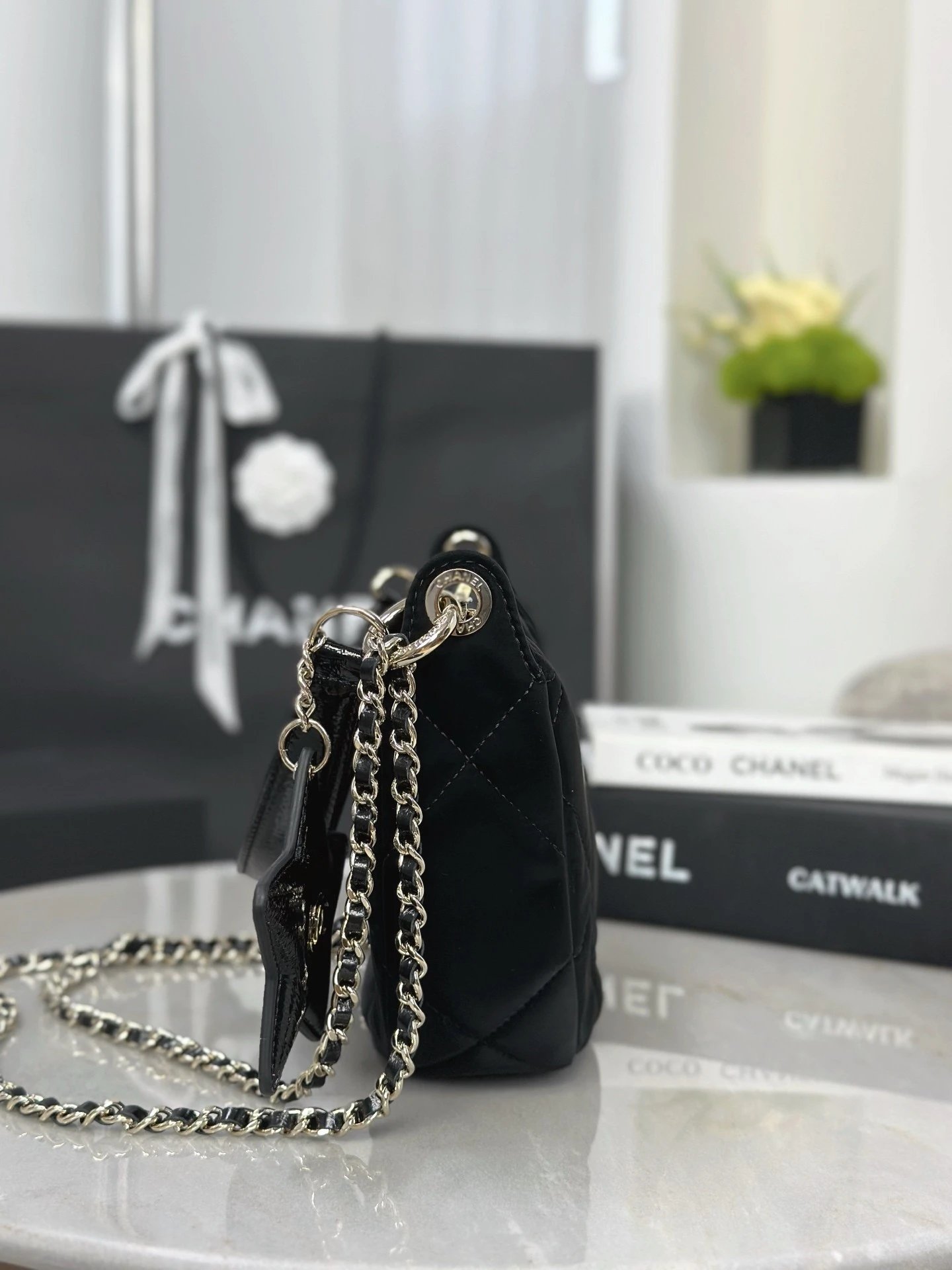 CHANEL 25N Clutch With Chain Velvet-Effect Nylon
