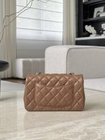 CHANEL Mini Classic Handbag lambskin leather-20CM