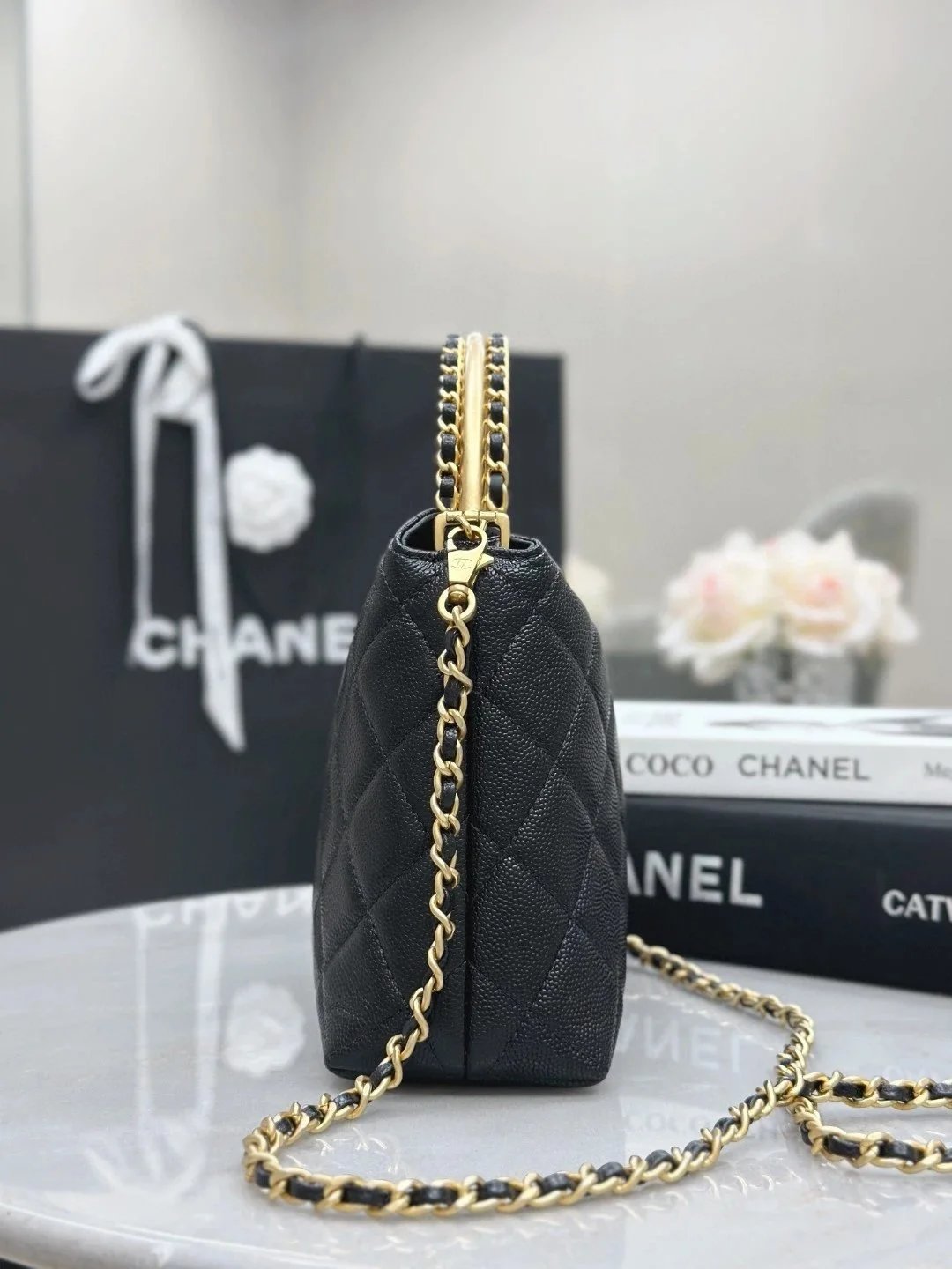 CHANEL 24A Handle Bag