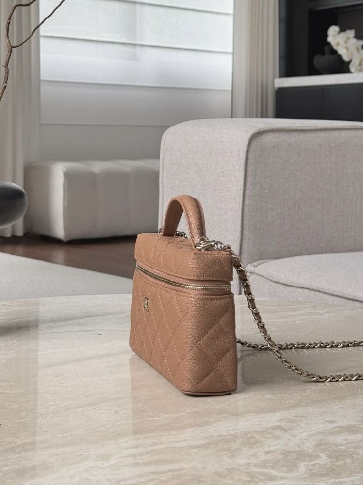 CHANEL 25P Vanity with chain – Grained calfskin